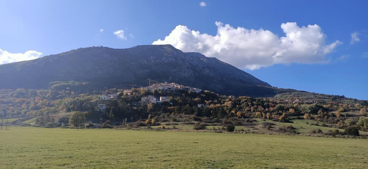דירות רוקה די קמביו La Pigna Sbarazzina מראה חיצוני תמונה